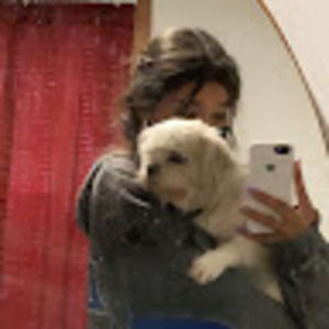 Meet your Posher, Danielle